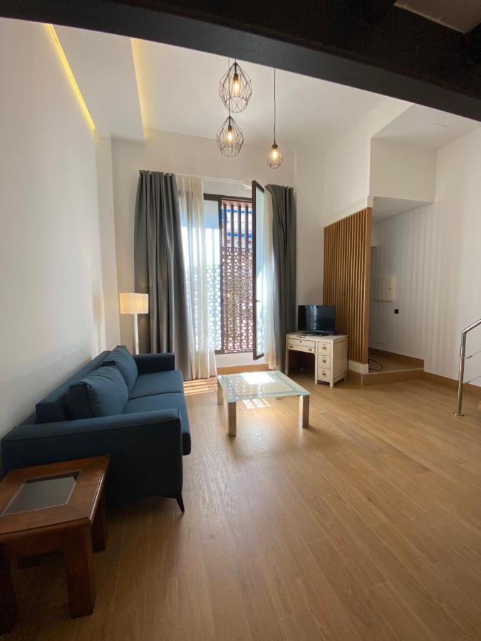 Appartement Loft Laura Nervion à Séville Extérieur photo