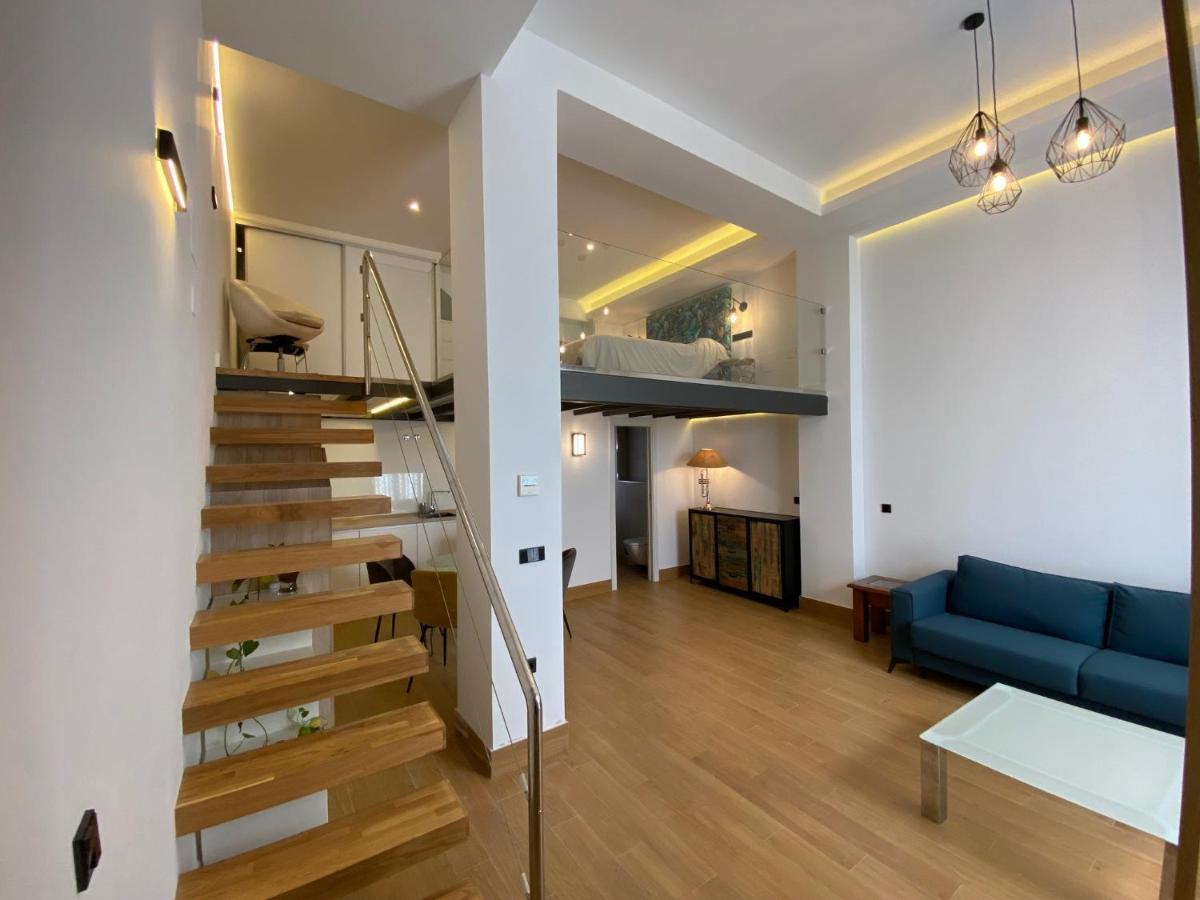 Appartement Loft Laura Nervion à Séville Extérieur photo